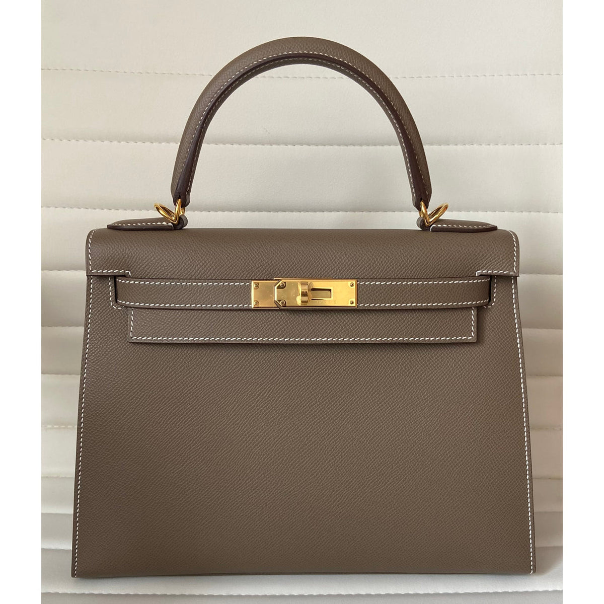 Hermès Kelly 28cm Etoupe Epsom GHW