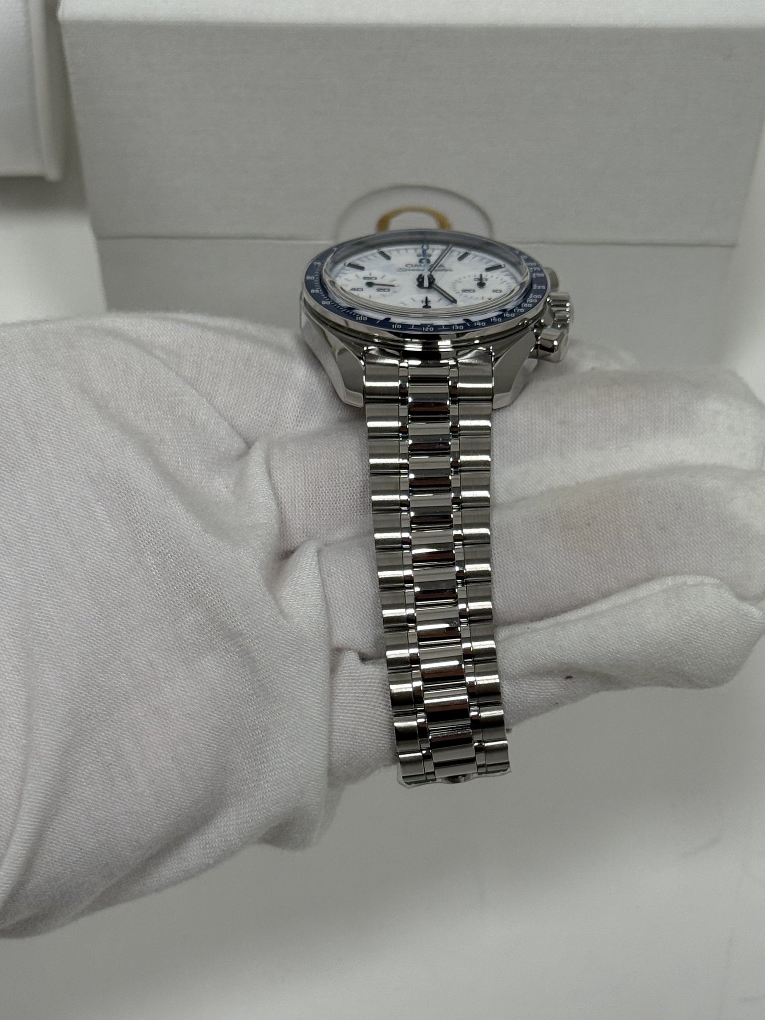 Omega Speedmaster 38 Milano Cortina 2026 Special Edition