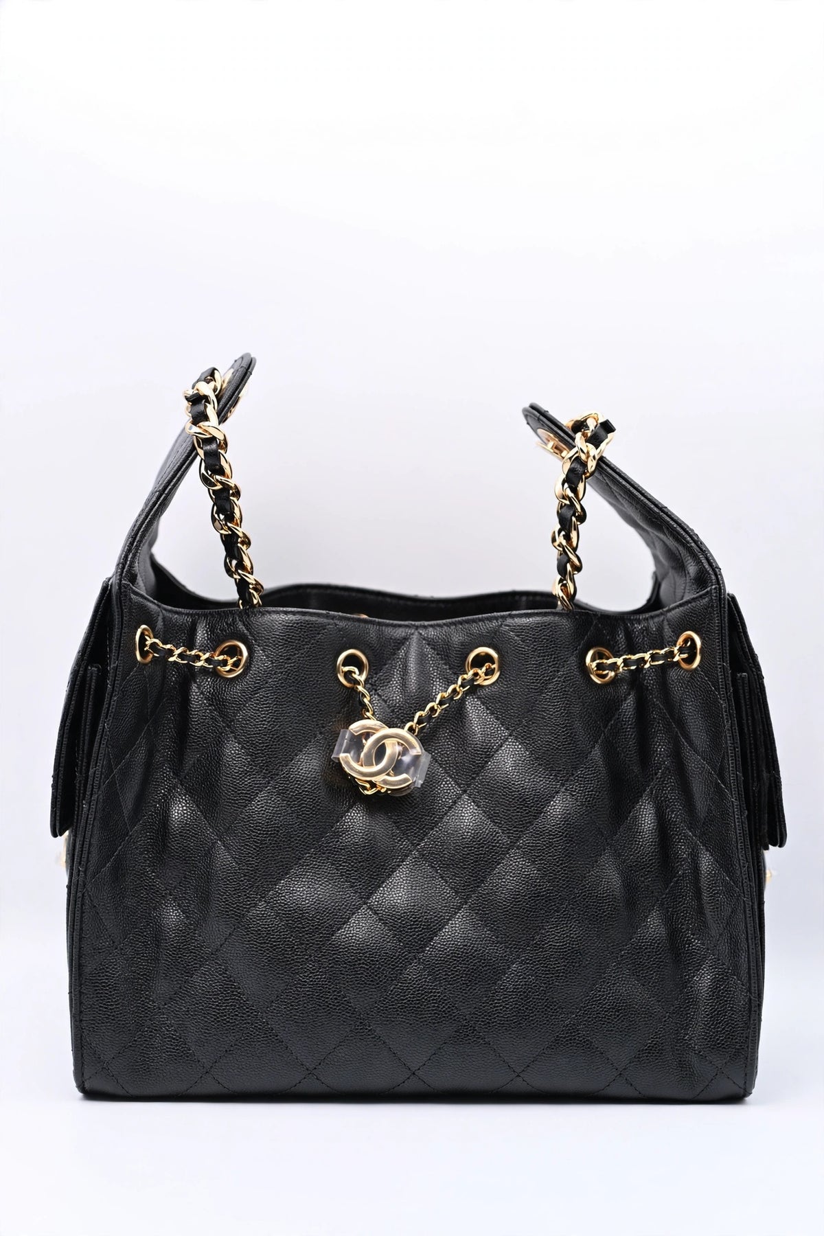 CHANEL 25 Small Handbag – Black Grained Calfskin front