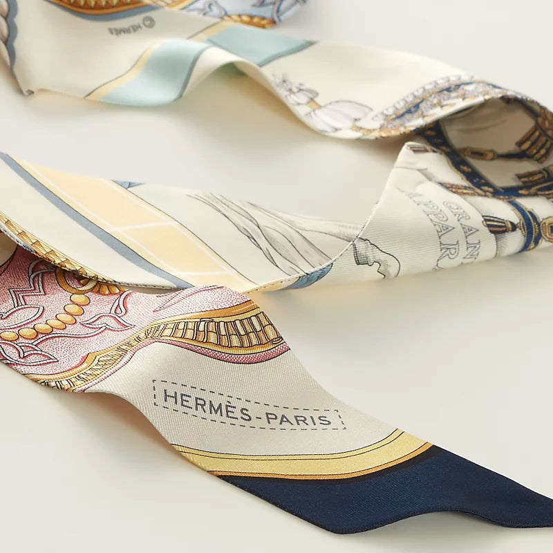 Twilly 86 silk scarf
